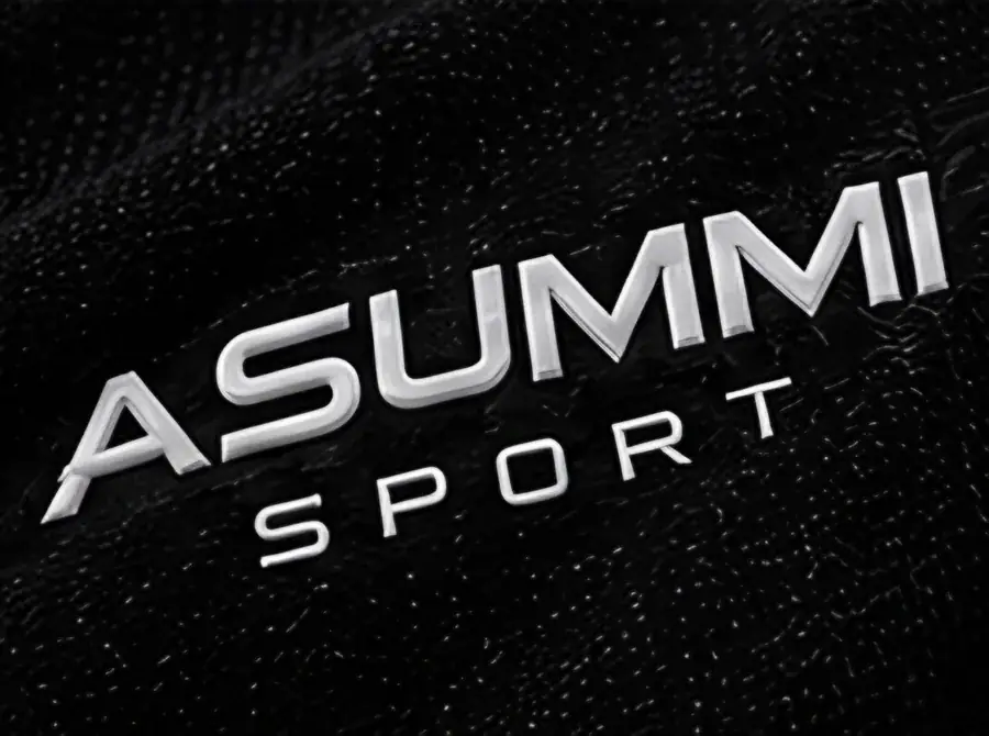 ASUMMI Sport chest logo close-up